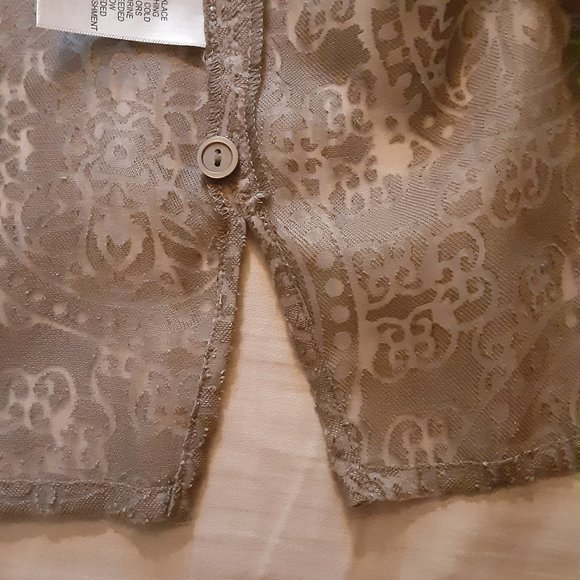 ALFRED DUNNER/SHEER BLOUSE/3-4 SLEEVE/Size 8 - Picture 6 of 8